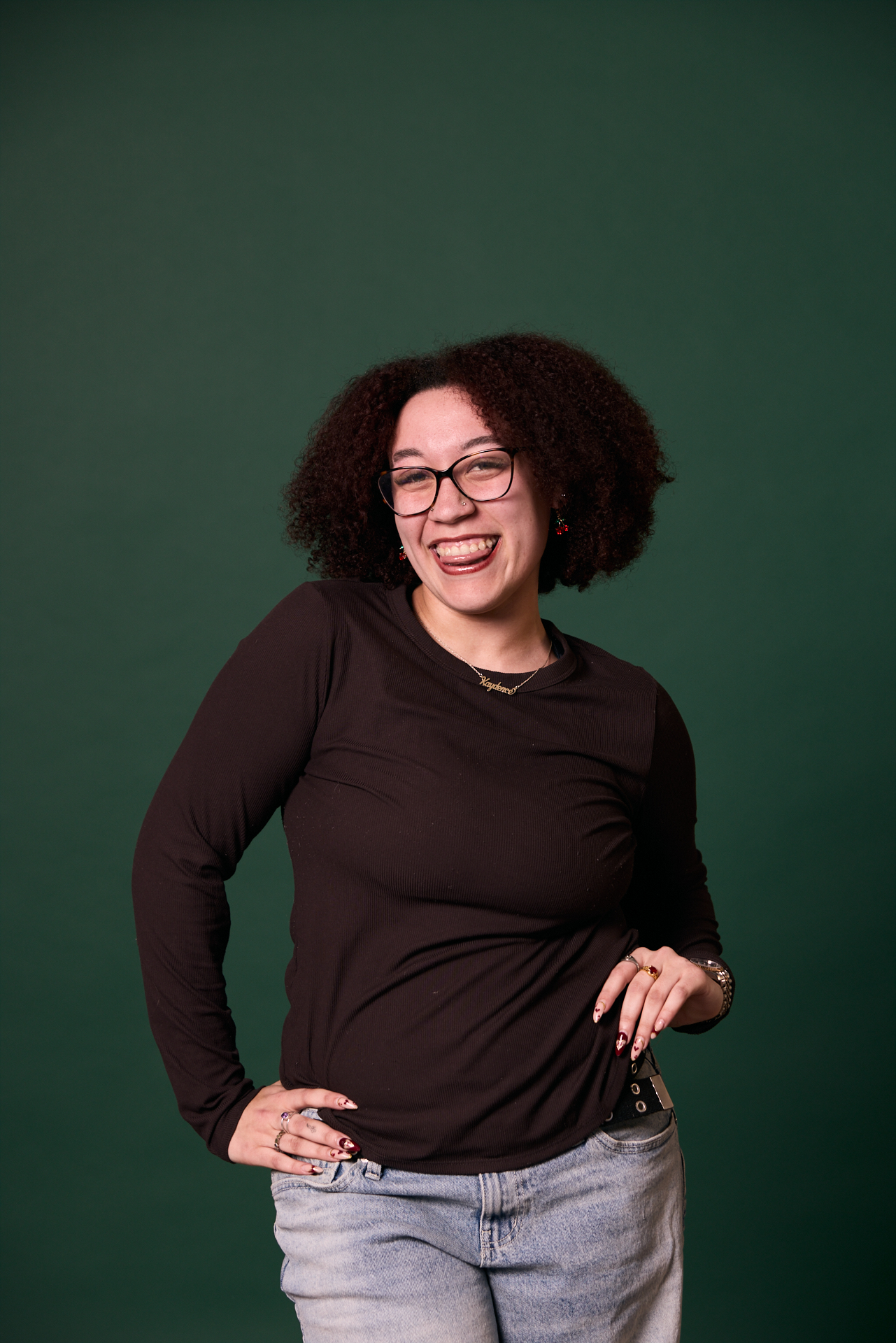 Woman smiling at Rochford Orthodontics.